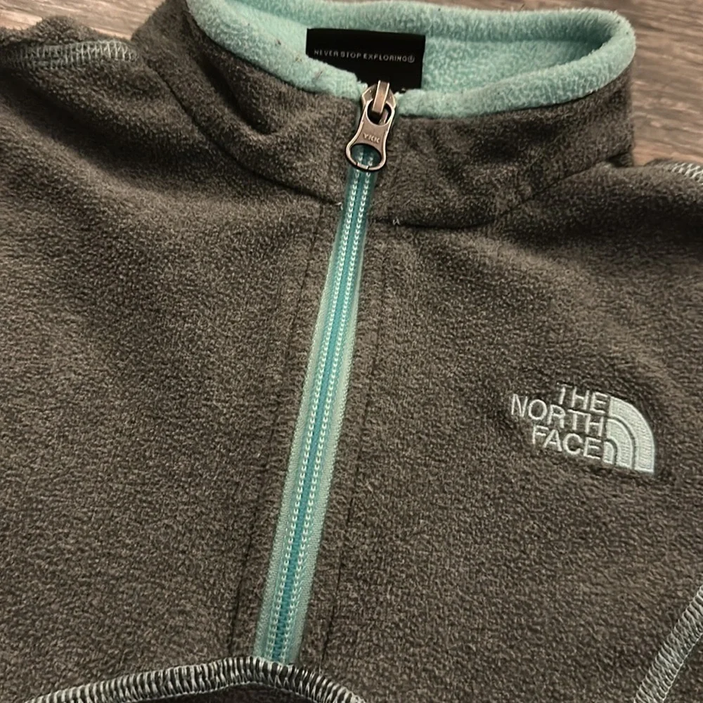 North face fleece 1/4 zip gray/teal‎ girls XXS
